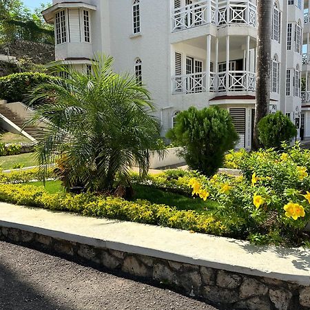 Falcon Islandview - Airport Pickup Available - 24Security Montego Bay Zewnętrze zdjęcie